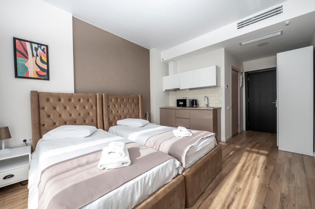 White Sails Residential Hotel Batumi Exterior photo